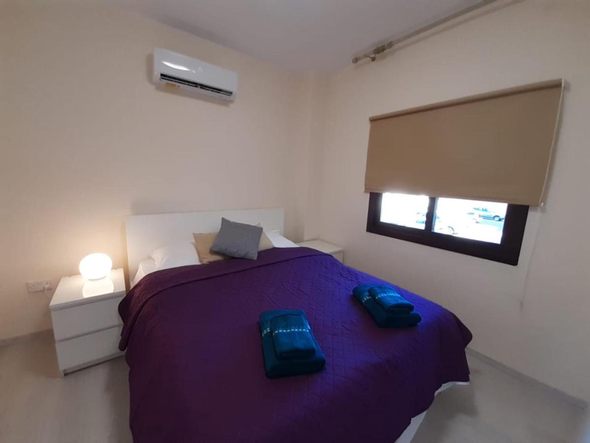 Galatex Beach Apartment Lemesos Exteriér fotografie