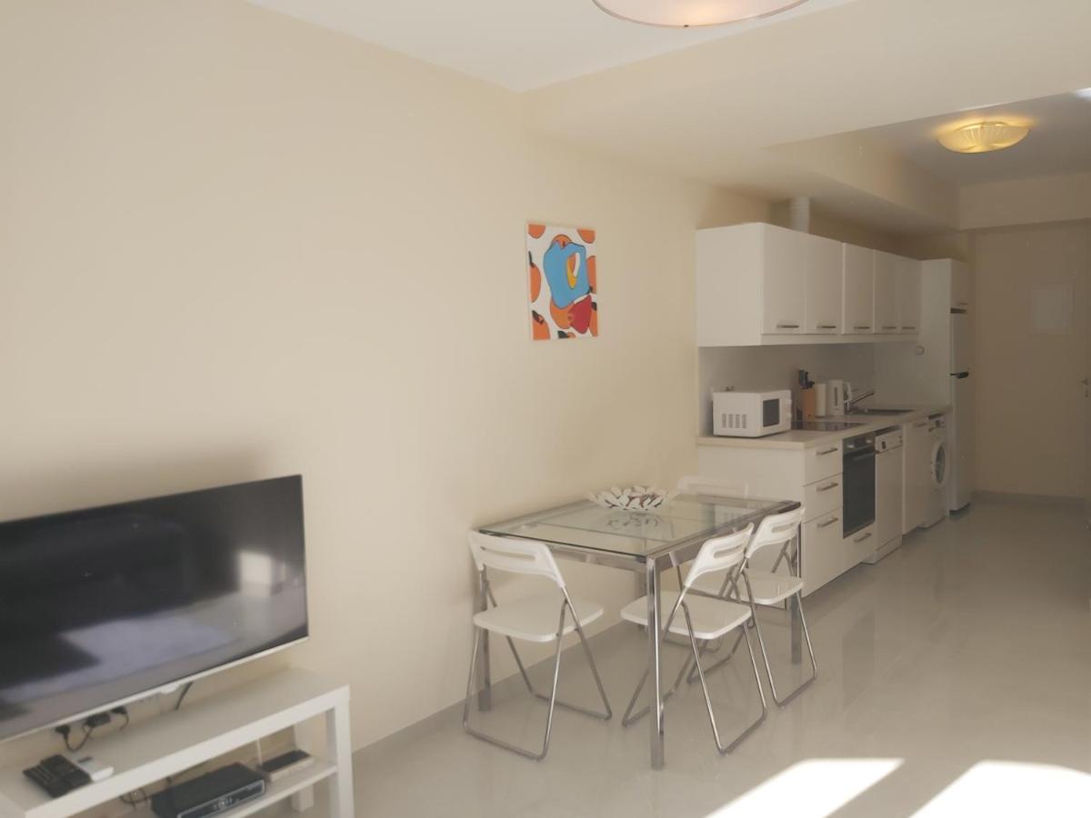 Galatex Beach Apartment Lemesos Exteriér fotografie