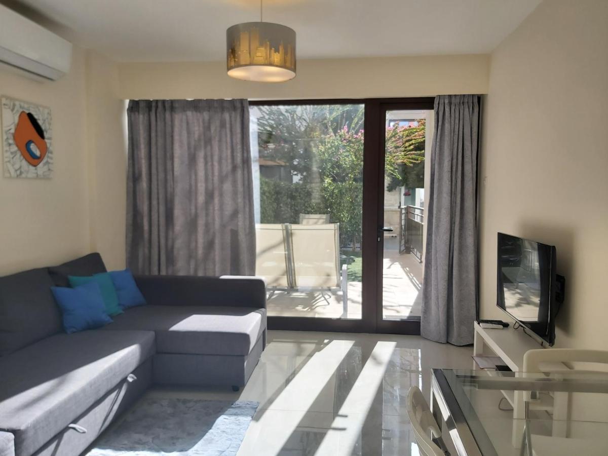 Galatex Beach Apartment Lemesos Exteriér fotografie