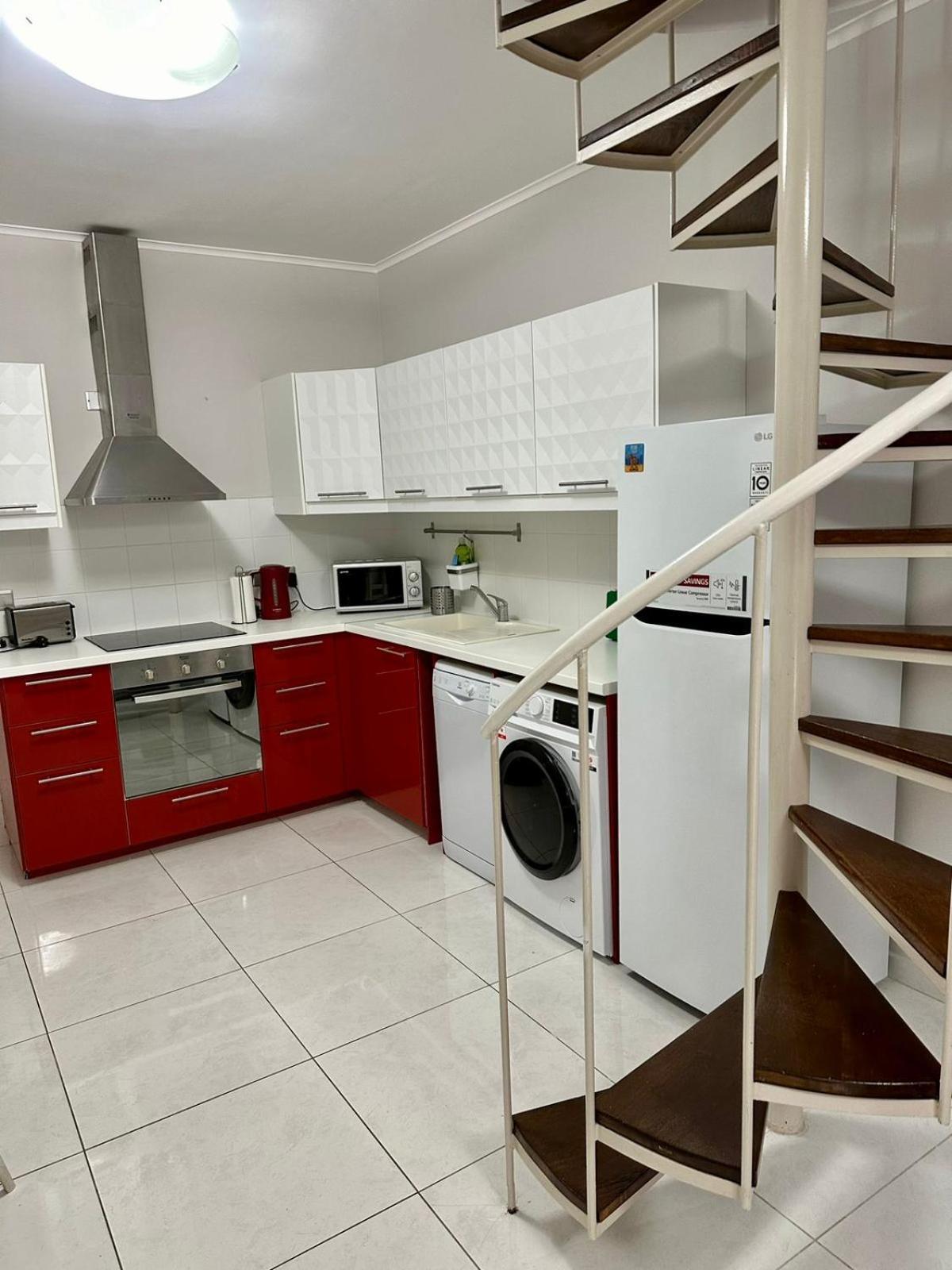Galatex Beach Apartment Lemesos Exteriér fotografie