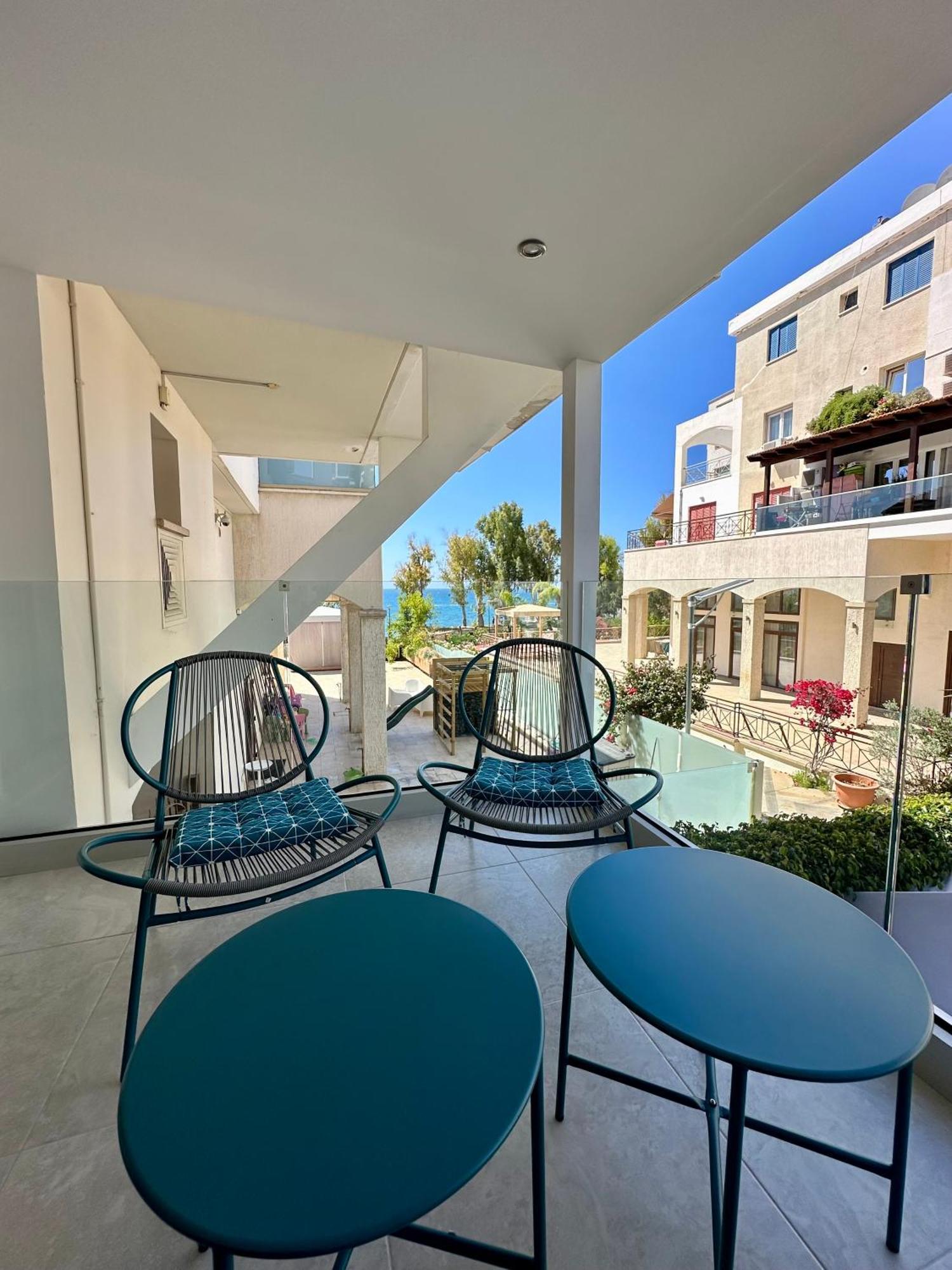 Galatex Beach Apartment Lemesos Exteriér fotografie