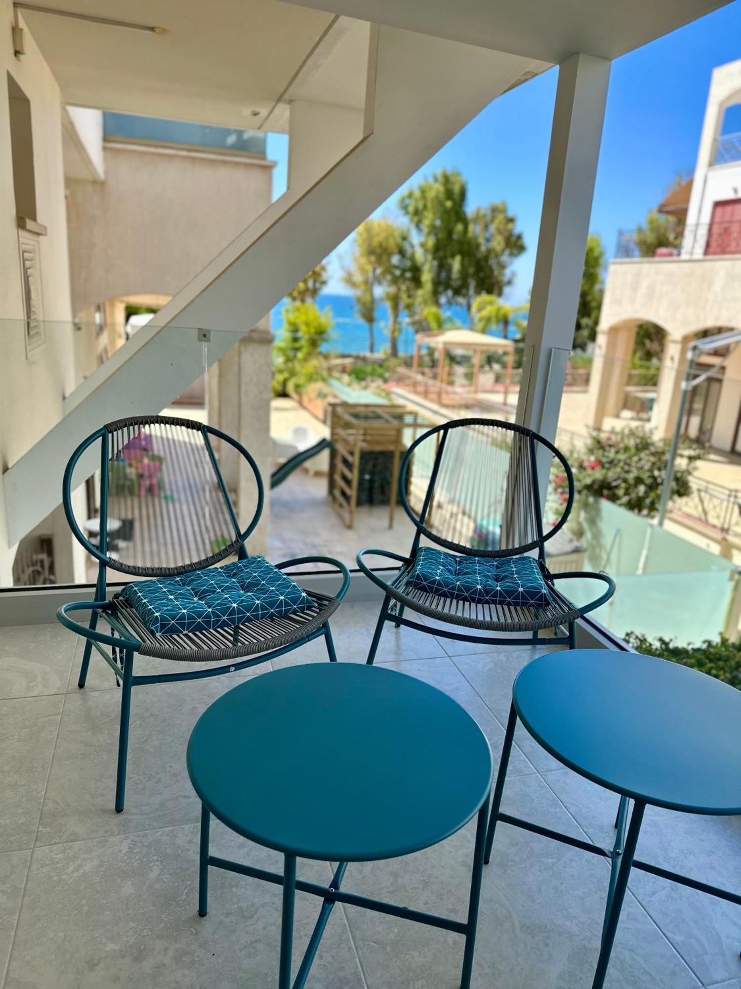 Galatex Beach Apartment Lemesos Exteriér fotografie