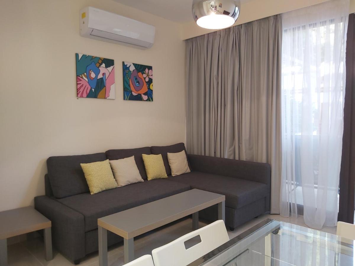Galatex Beach Apartment Lemesos Exteriér fotografie
